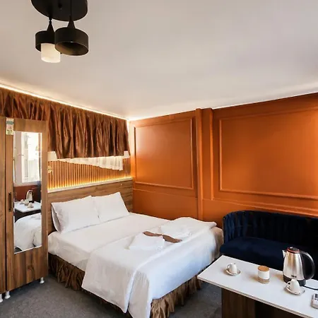 Boutique Hotel 2*